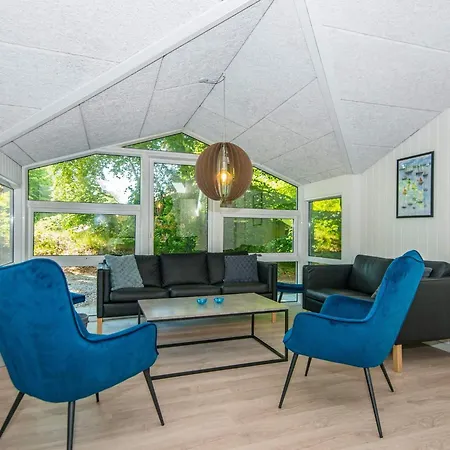 4 Star Holiday Home In Glesborg Nyaraló *